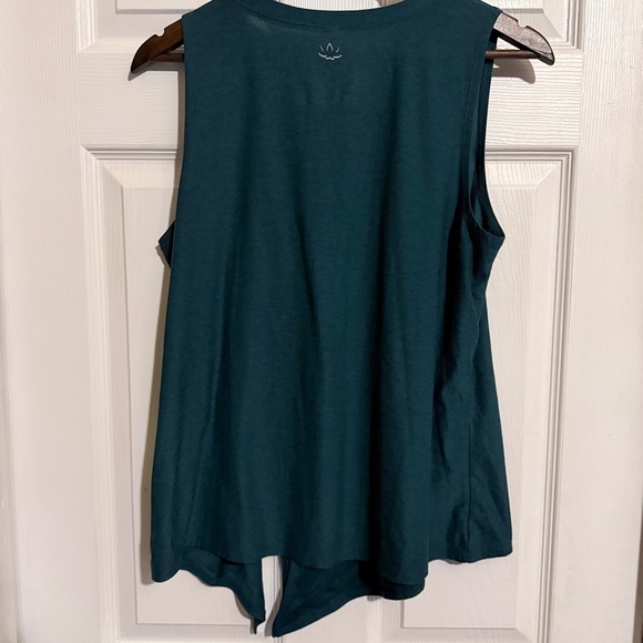 Beyond Yoga All For Ties Tank - Picture 6 of 8